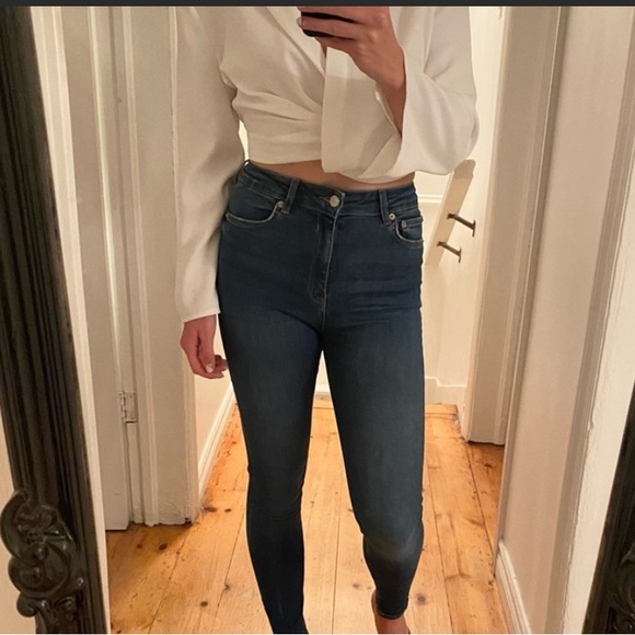 Zara cropped white blouse - Picture 2 of 2